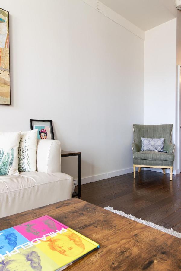Apartment Trendy 2 Bedroom Fishtown Loft Apt. *