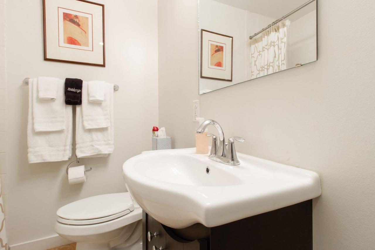 Apartment Trendy 2 Bedroom Fishtown Loft Apt. Philadelphia
