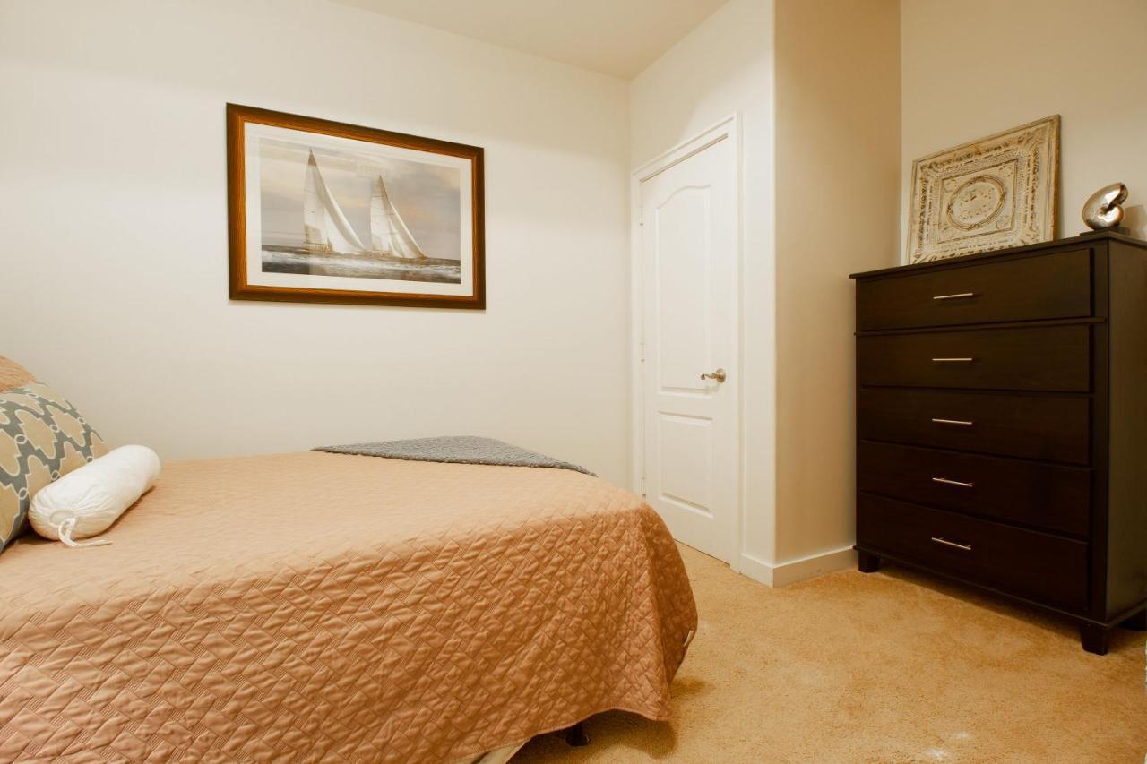 Trendy 2 Bedroom Fishtown Loft Apt. Apartment